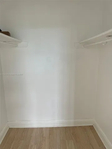 $143,000 | 484 Northwest 165th St Road, Unit A516, Miami, FL 33169