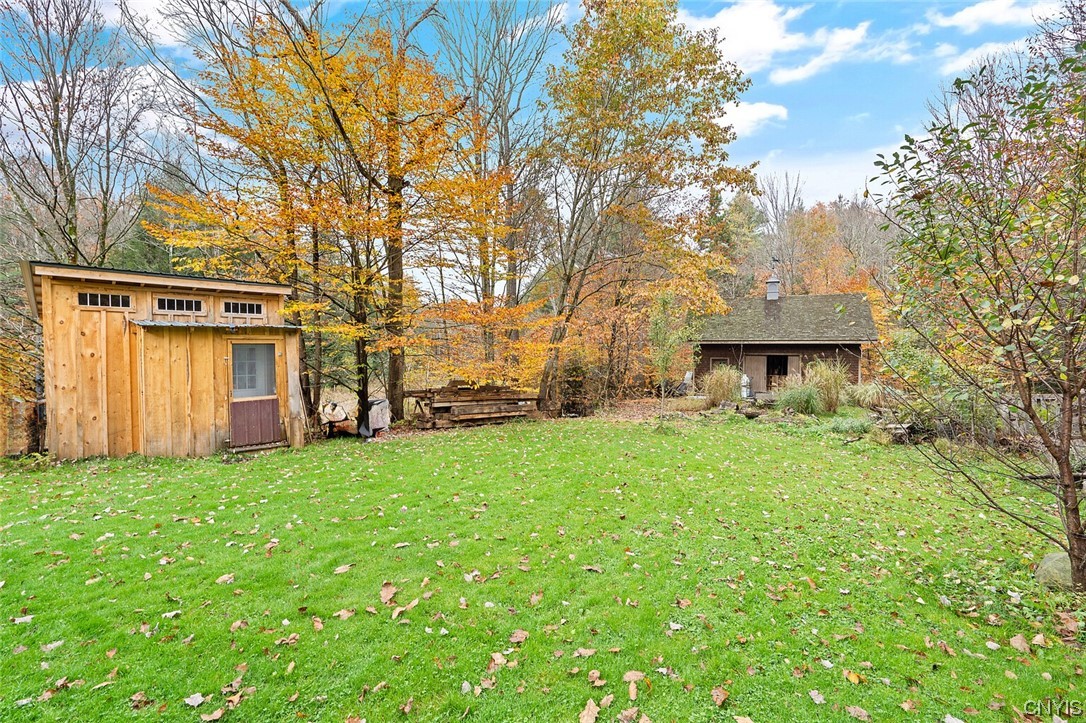 8481 Halstead Road Vienna, NY 13308 - Photo 8 of 36