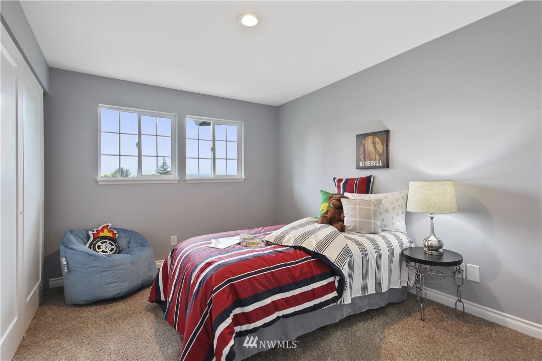 497 Northwest 4th Place Renton, WA 98057 - Photo 14 of 24