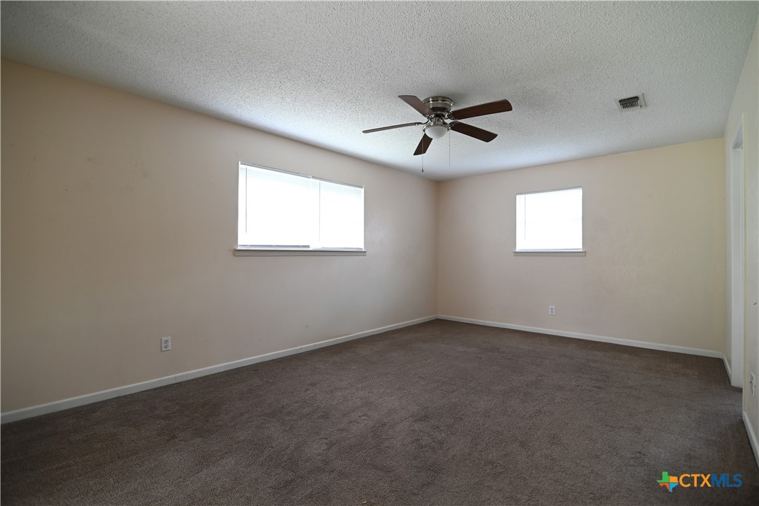 618 Allen Street Copperas Cove, TX 76522 - Photo 13 of 31 Main suite view from door