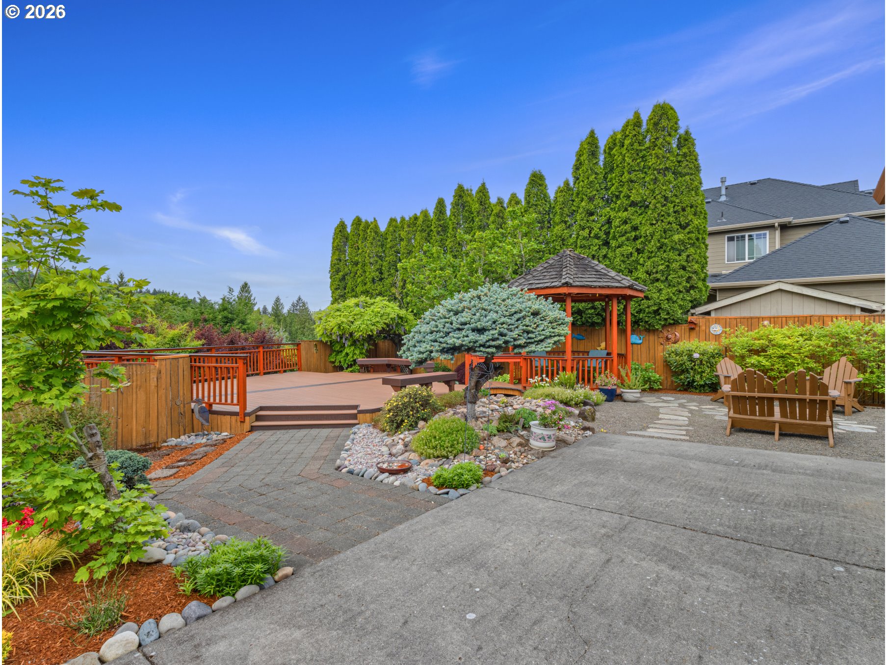 366 Southwest 37th Circle Gresham, OR 97080 - Photo 42 of 47 a garden view with a seating space