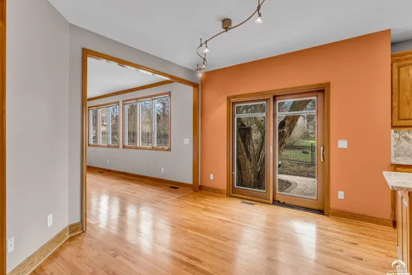 $659,900 | 1128 Dubs Court, Lawrence, KS 66049