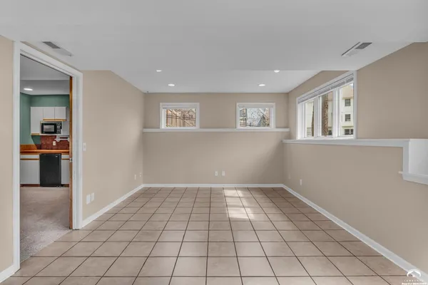 $659,900 | 1128 Dubs Court, Lawrence, KS 66049