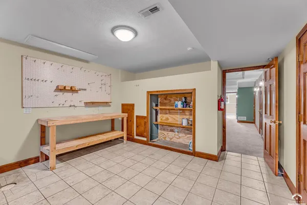 $659,900 | 1128 Dubs Court, Lawrence, KS 66049