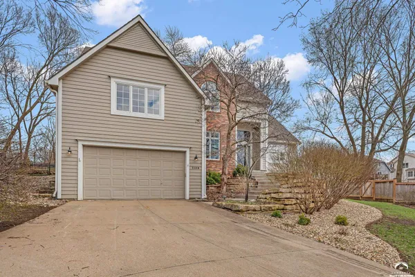 $659,900 | 1128 Dubs Court, Lawrence, KS 66049