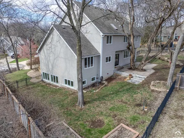 $659,900 | 1128 Dubs Court, Lawrence, KS 66049