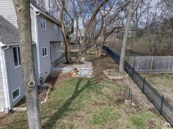 $659,900 | 1128 Dubs Court, Lawrence, KS 66049