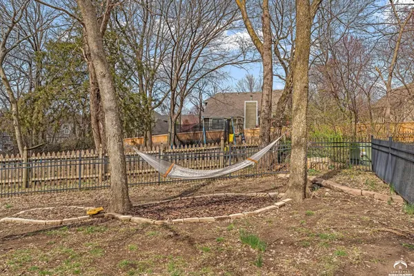 $659,900 | 1128 Dubs Court, Lawrence, KS 66049