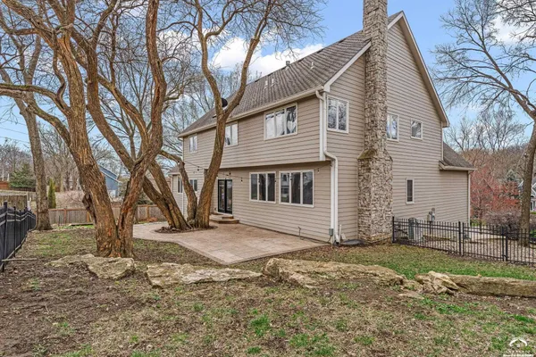 $659,900 | 1128 Dubs Court, Lawrence, KS 66049