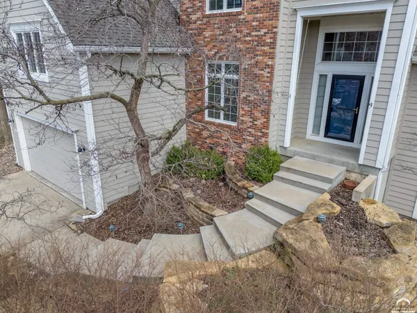 $659,900 | 1128 Dubs Court, Lawrence, KS 66049