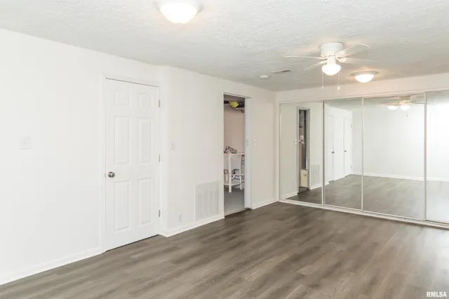 $189,900 | 120 Douglas Road, Marquette Heights, IL 61554