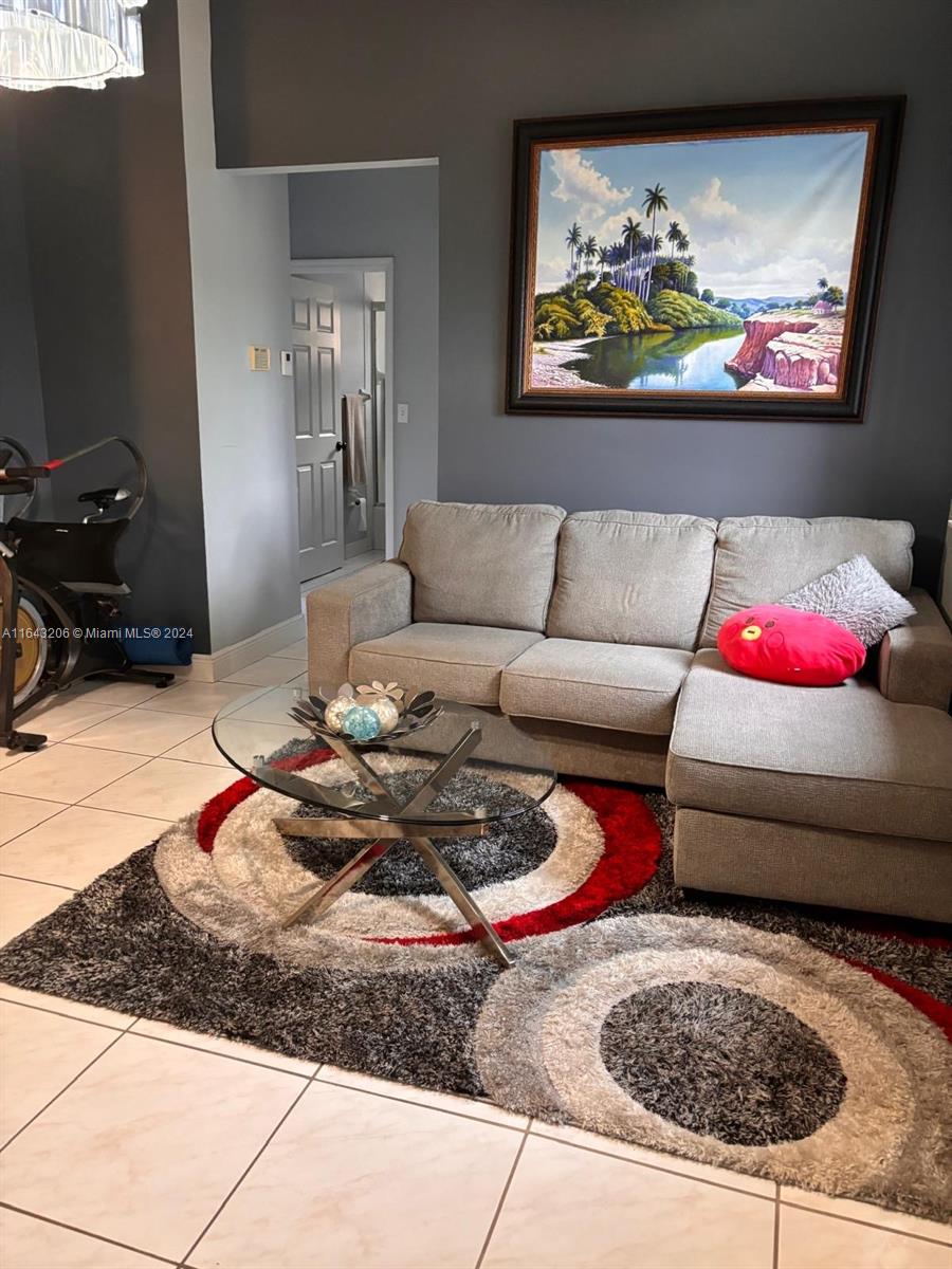 9558 Southwest 162nd Path Miami, FL 33196 - Photo 3 of 10 Gallery Image 3
