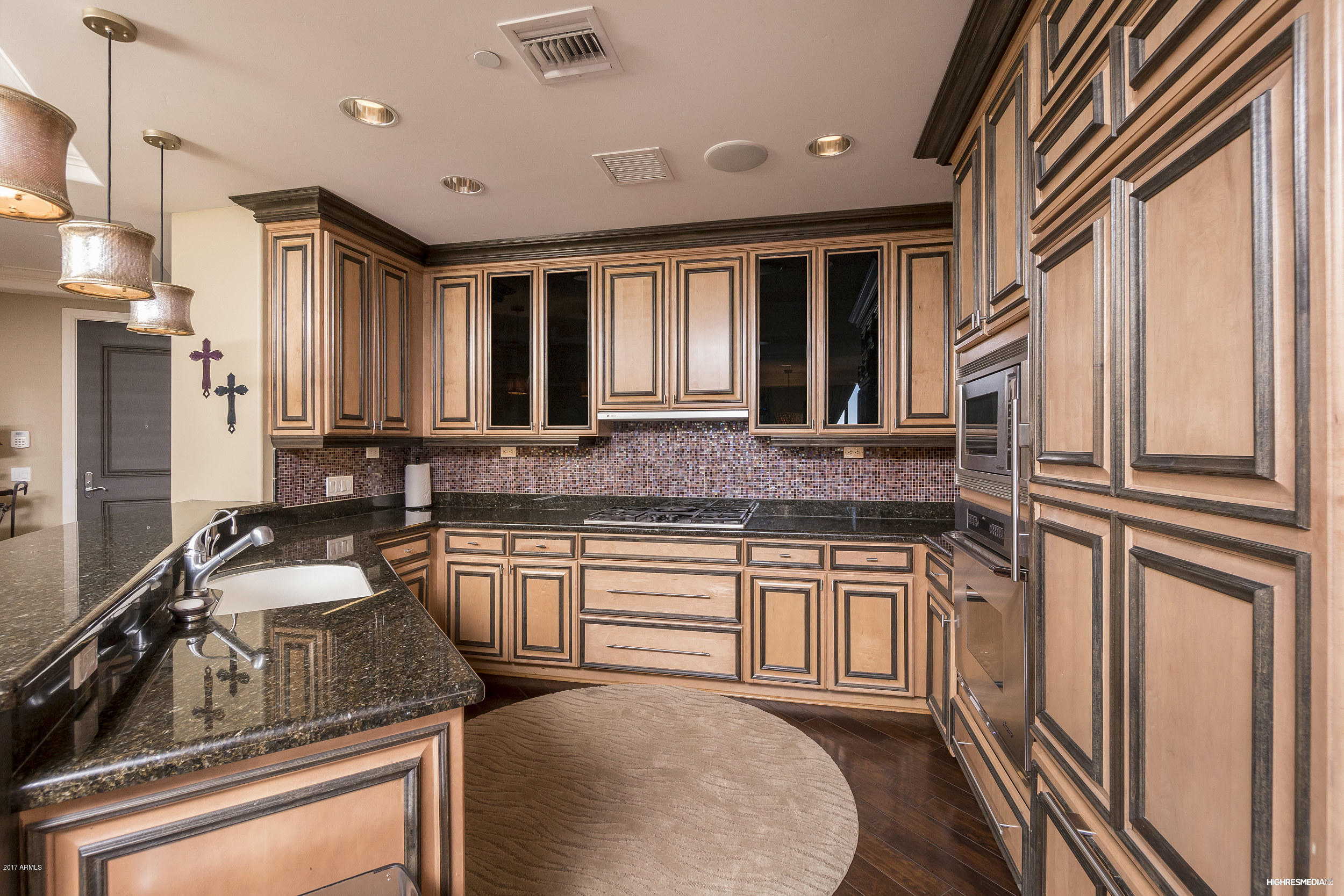 2211 East Camelback Road, Unit 404 Phoenix, AZ 85016 - Photo 11 of 27 HRM4564_web