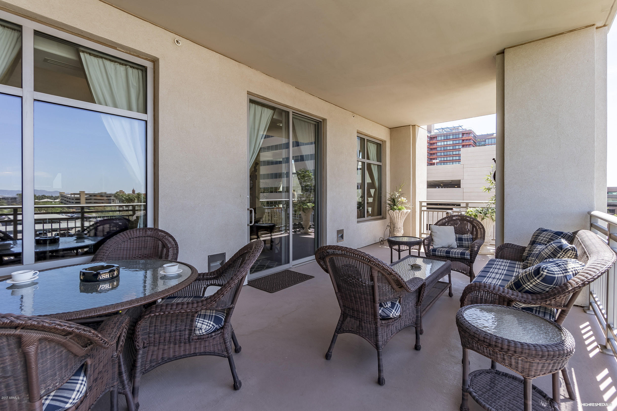 2211 East Camelback Road, Unit 404 Phoenix, AZ 85016 - Photo 19 of 27 HRM4568_web