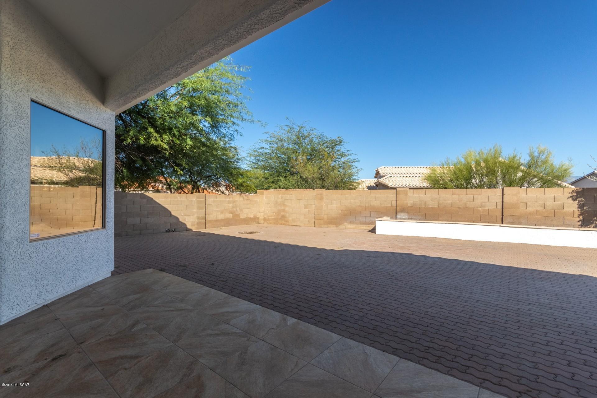 9797 Mountain Crossing Road Tucson, AZ 85748 - Photo 32 of 38 Gallery Image 32