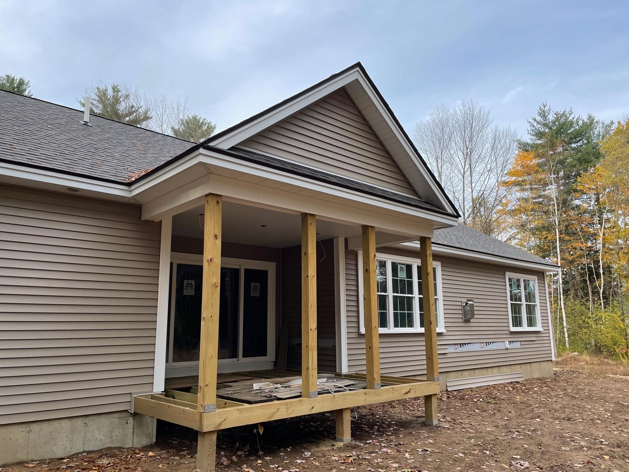 16 Regency Court Rochester, NH 03867 - Photo 3 of 8 Gallery Image 3