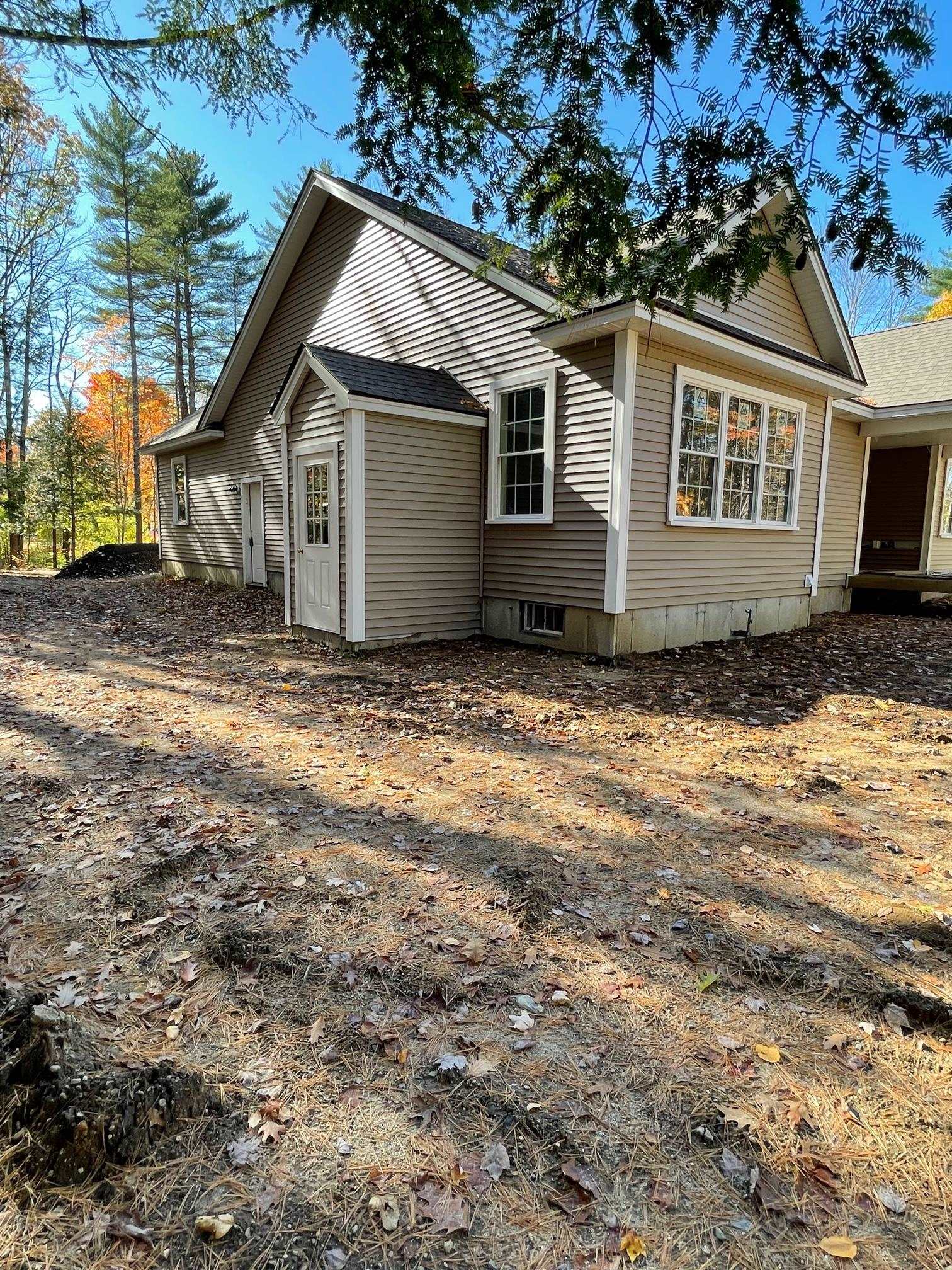 16 Regency Court Rochester, NH 03867 - Photo 4 of 8 Gallery Image 4