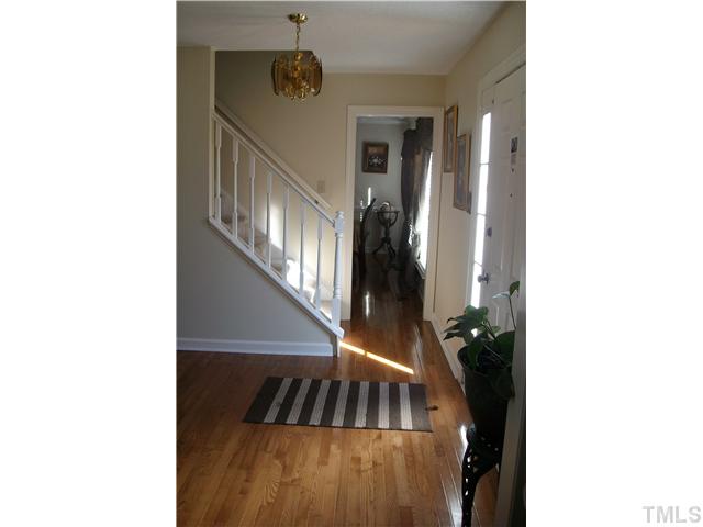 1904 Grove Point Court Raleigh, NC 27609 - Photo 3 of 6