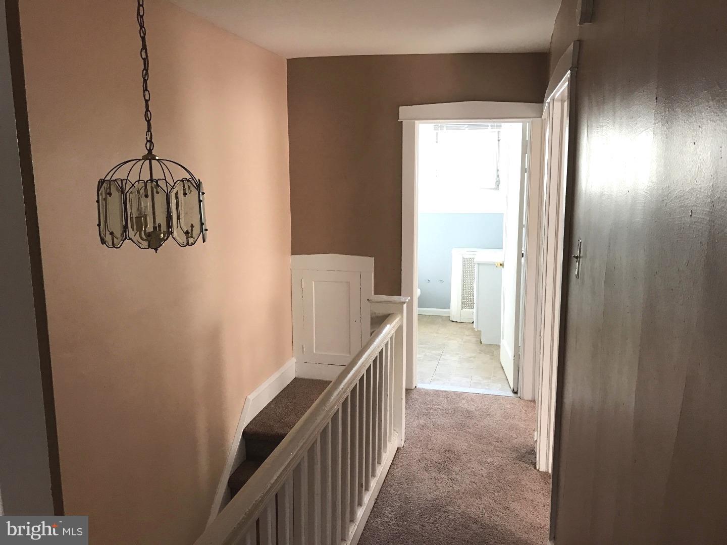 4110 Vernon Road Drexel Hill, PA 19026 - Photo 25 of 25 Hallway