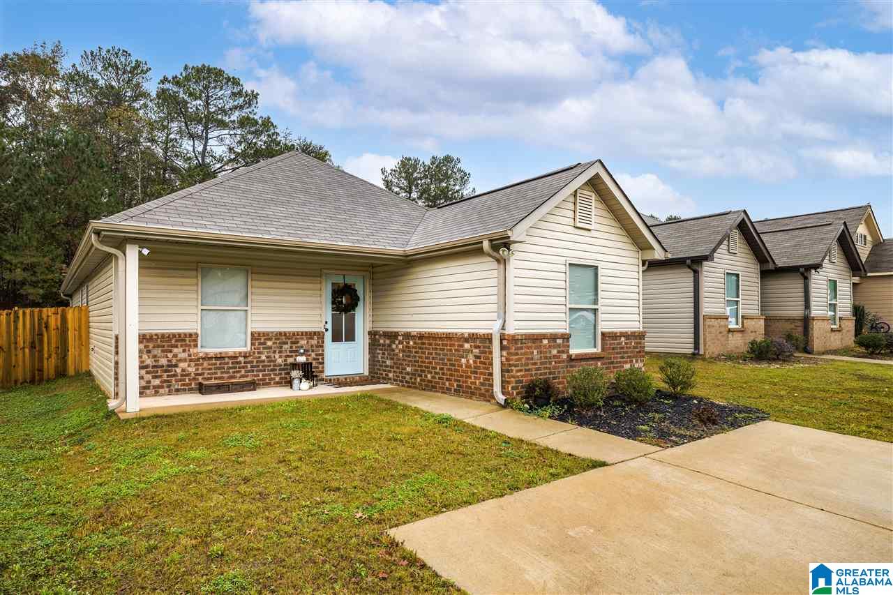 140 Cedar Ridge Odenville, AL 35120 - Photo 2 of 31