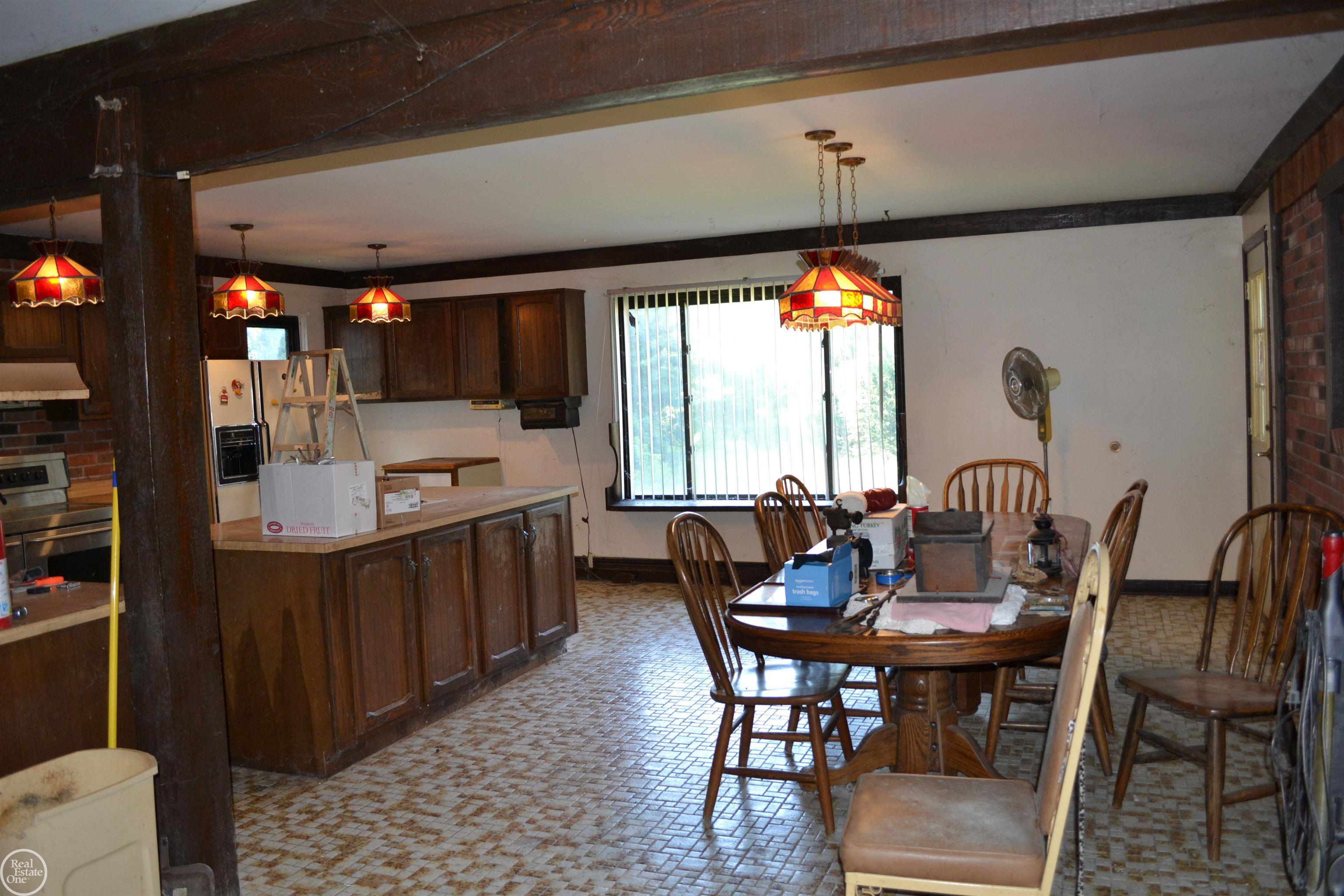 8355 33 Mile Road Romeo, MI 48065 - Photo 4 of 35