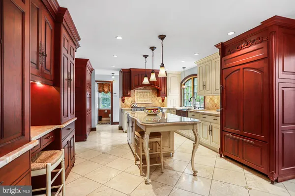 $899,900 | 127 Cloverly Lane, West Chester, PA 19380