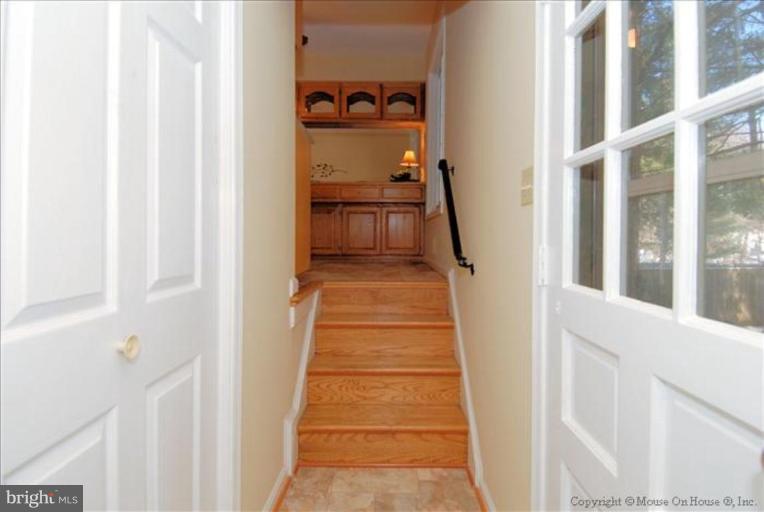 19213 Treadway Road Brookeville, MD 20833 - Photo 22 of 24 Laundry Area 1
