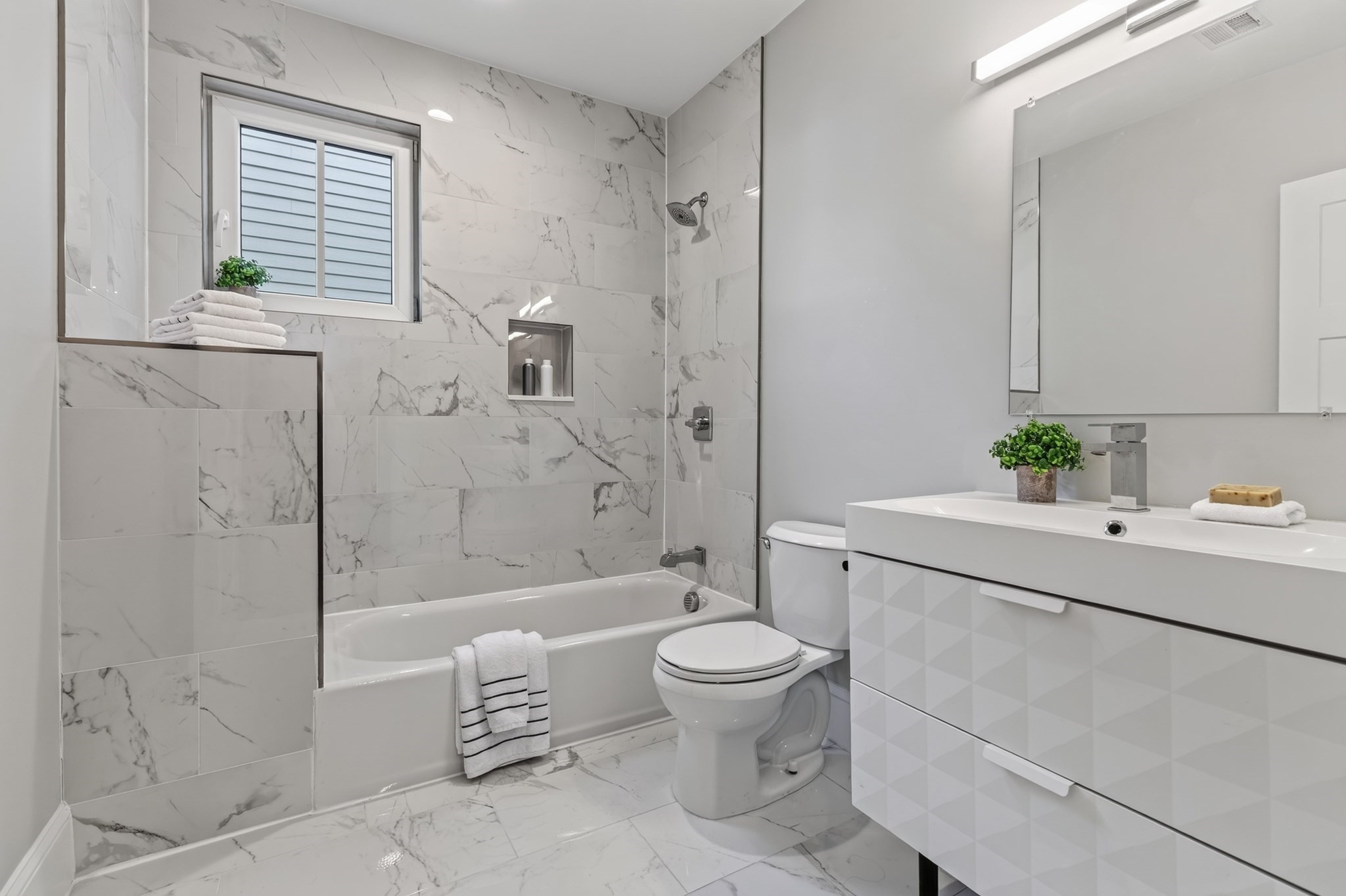 52 R River Street, Unit 2 Boston, MA 02126 - Photo 21 of 32 Gallery Image 21