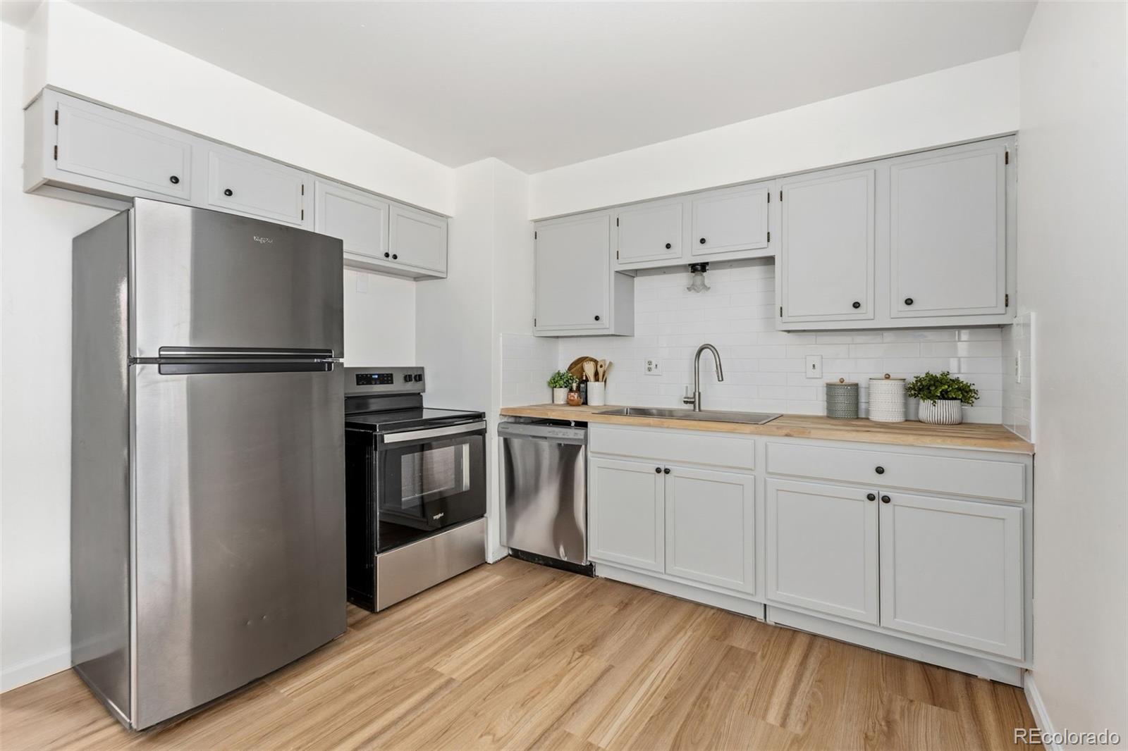 1732 30th Street Road Greeley, CO 80631 - Photo 10 of 24