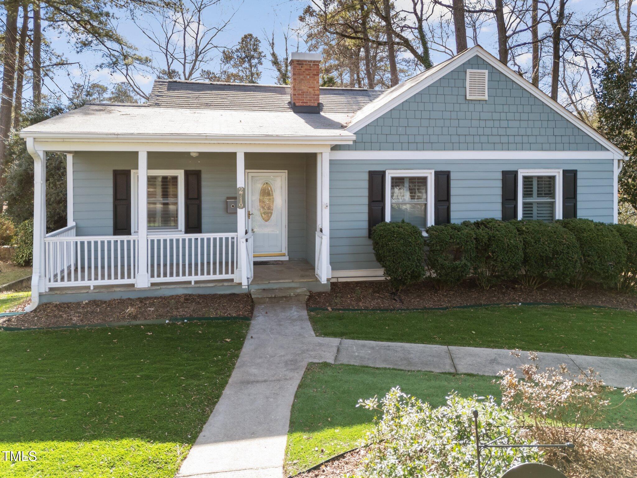 2719 Gordon Street Raleigh, NC 27608 - Photo 2 of 38 2719 Gordon Street