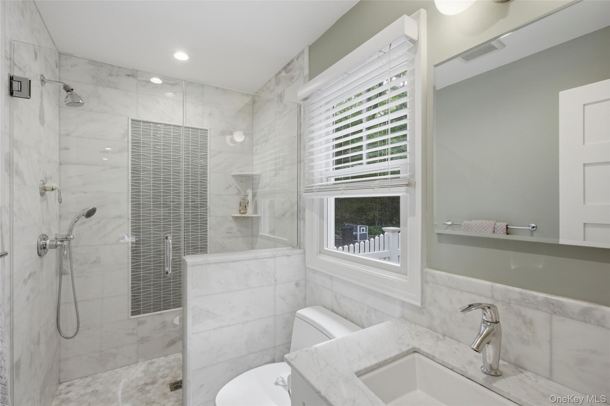 18 West Meadow Road Setauket, NY 11733 - Photo 21 of 32
