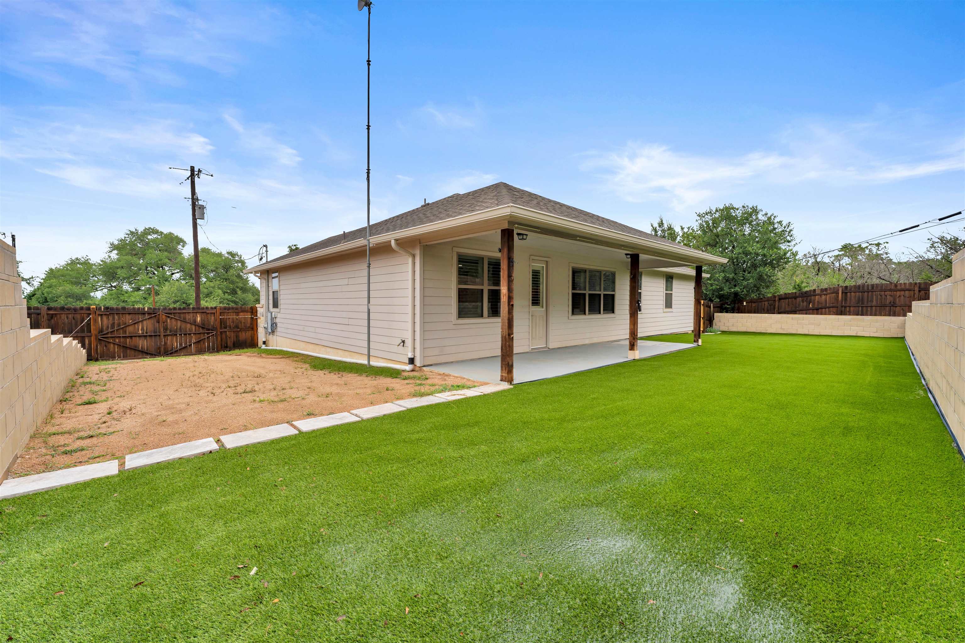 511 Taylor Drive Horseshoe Bay, TX 78657 - Photo 22 of 36