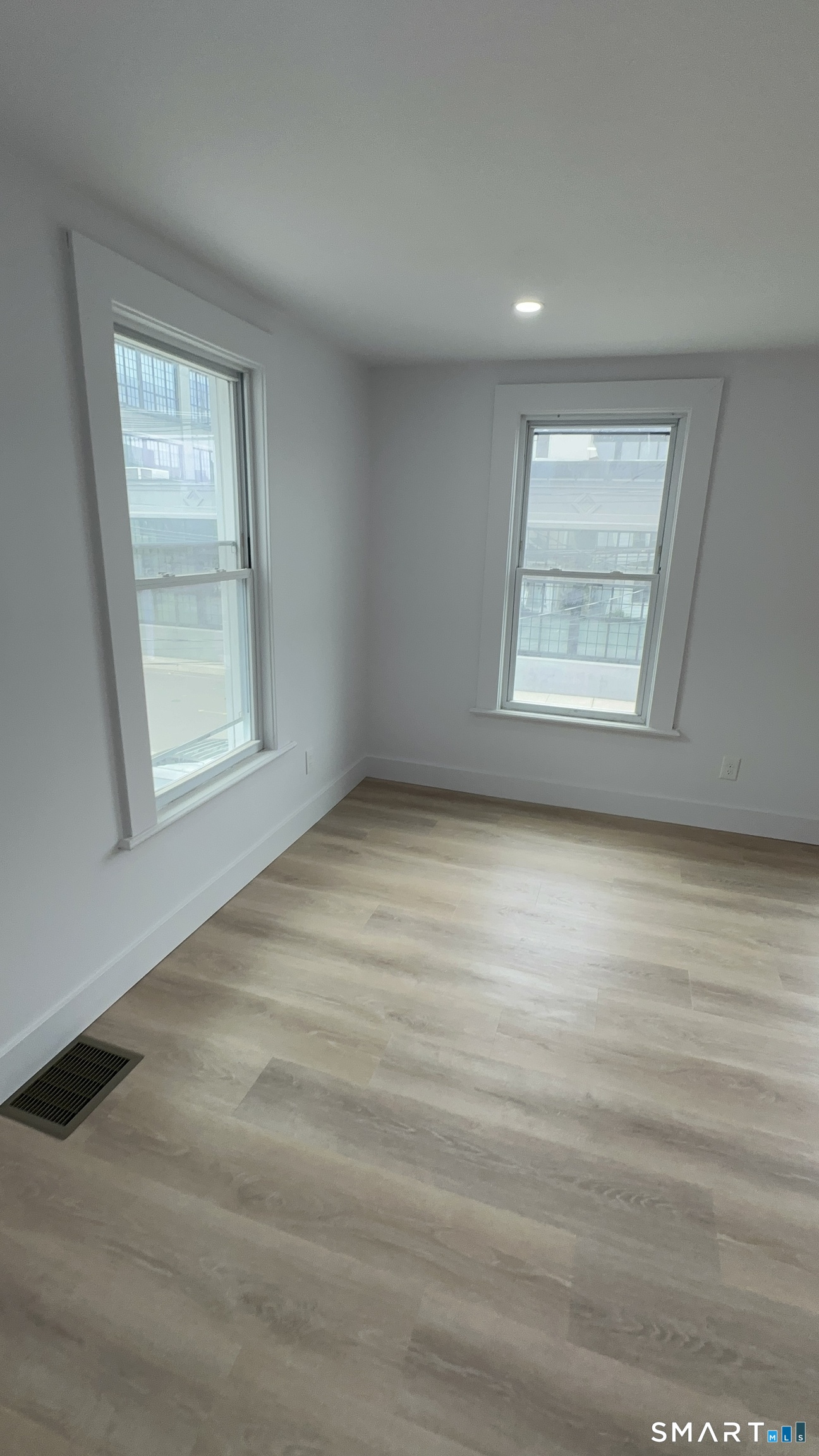 26 Rowan Street, Unit 2 Norwalk, CT 06855 - Photo 4 of 17