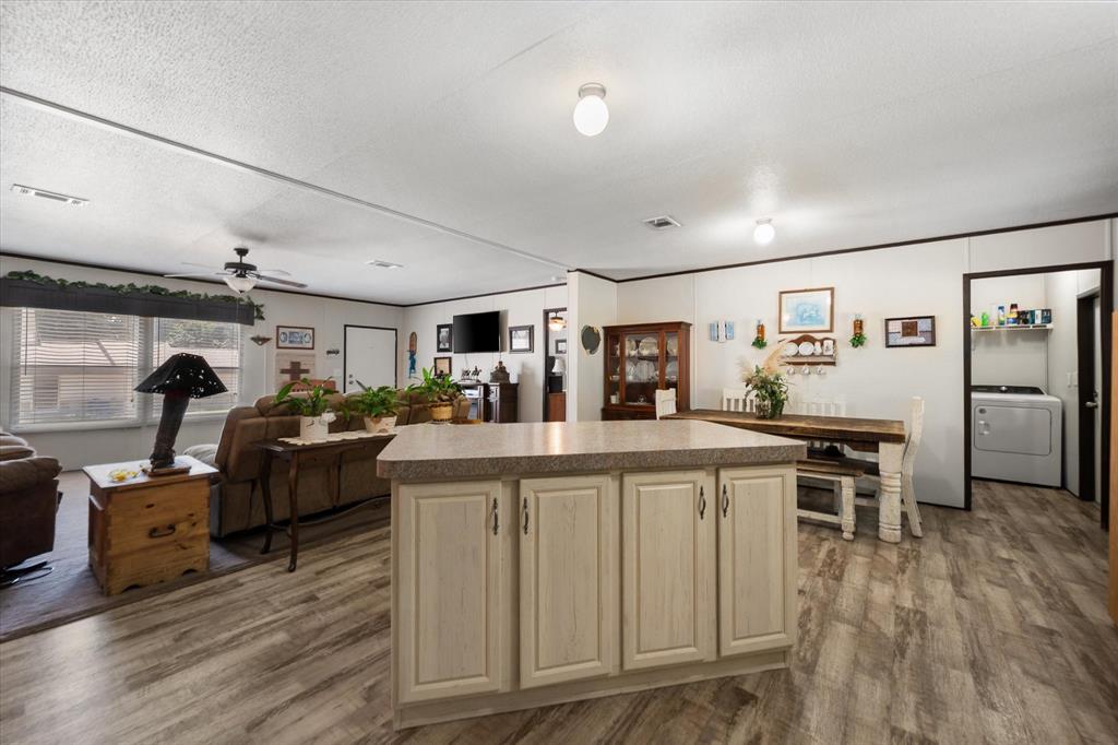202 North 3rd Street Dawson, TX 76639 - Photo 8 of 22