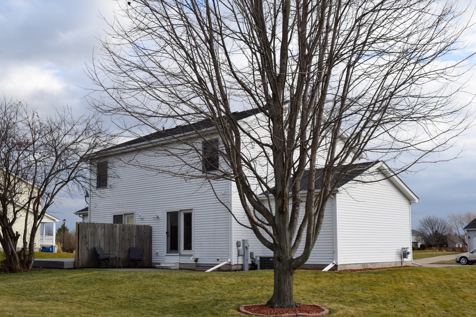 1437 Moluf Street DeKalb, IL 60115 - Photo 3 of 21