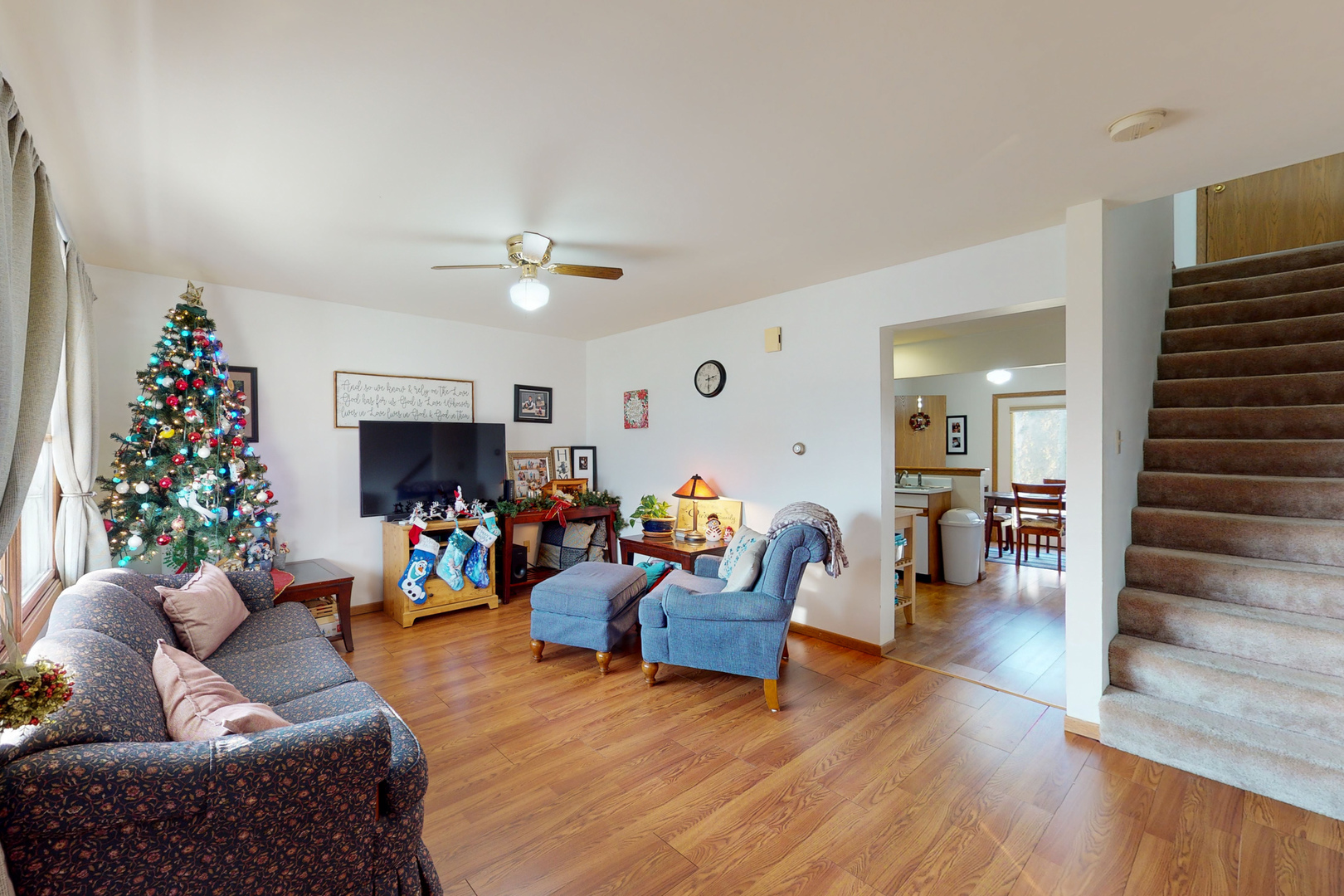 1437 Moluf Street DeKalb, IL 60115 - Photo 4 of 21
