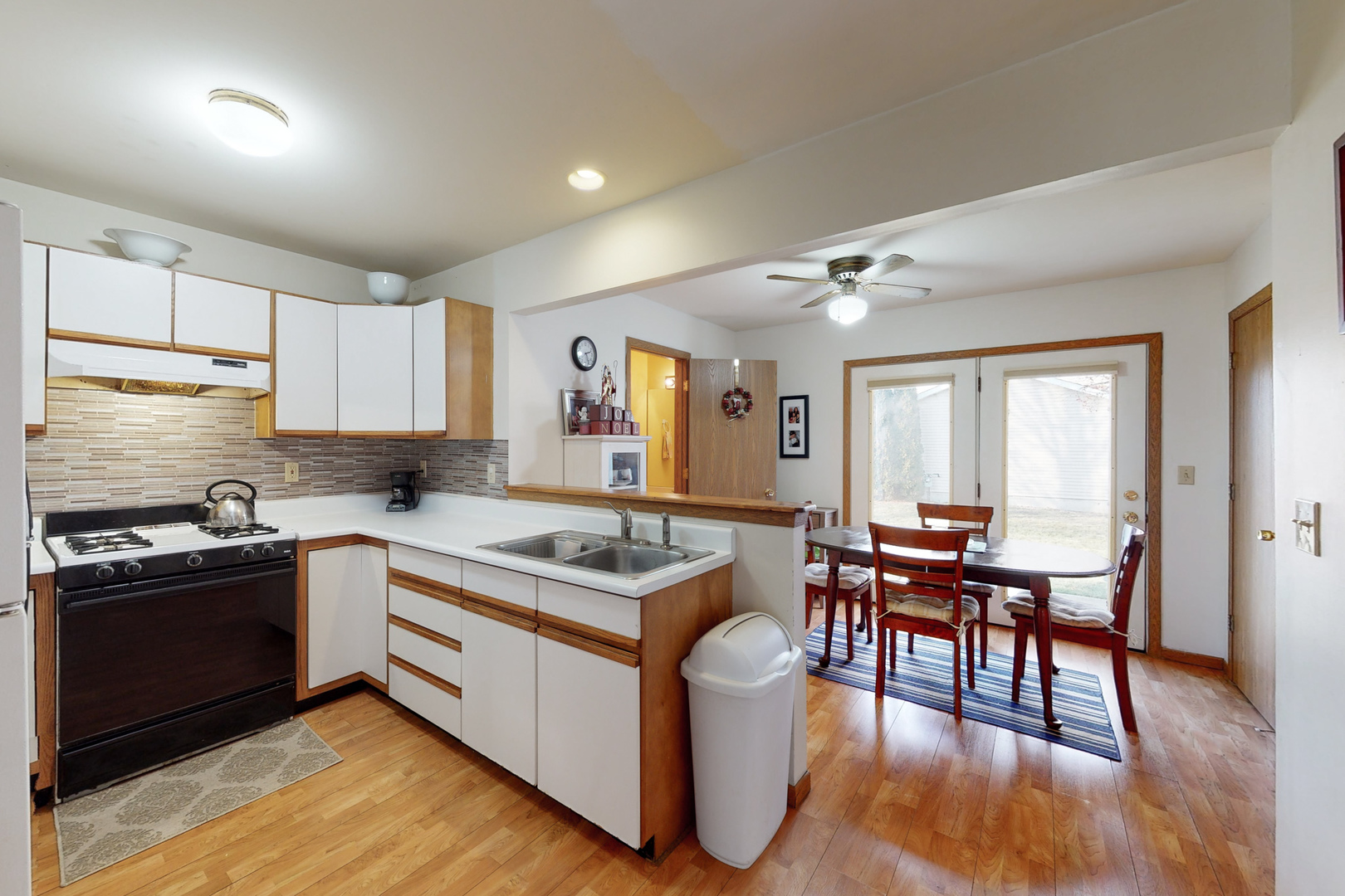 1437 Moluf Street DeKalb, IL 60115 - Photo 7 of 21
