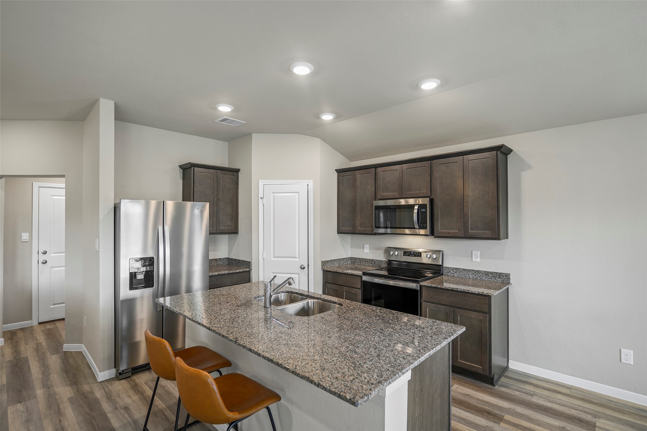 5333 Samuel Run Bryan, TX 77807 - Photo 6 of 30