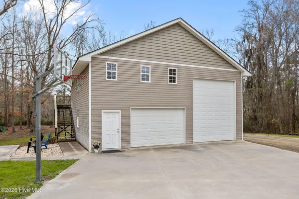 $490,000 | 755 Breezy Shore Road, Bath, NC 27808