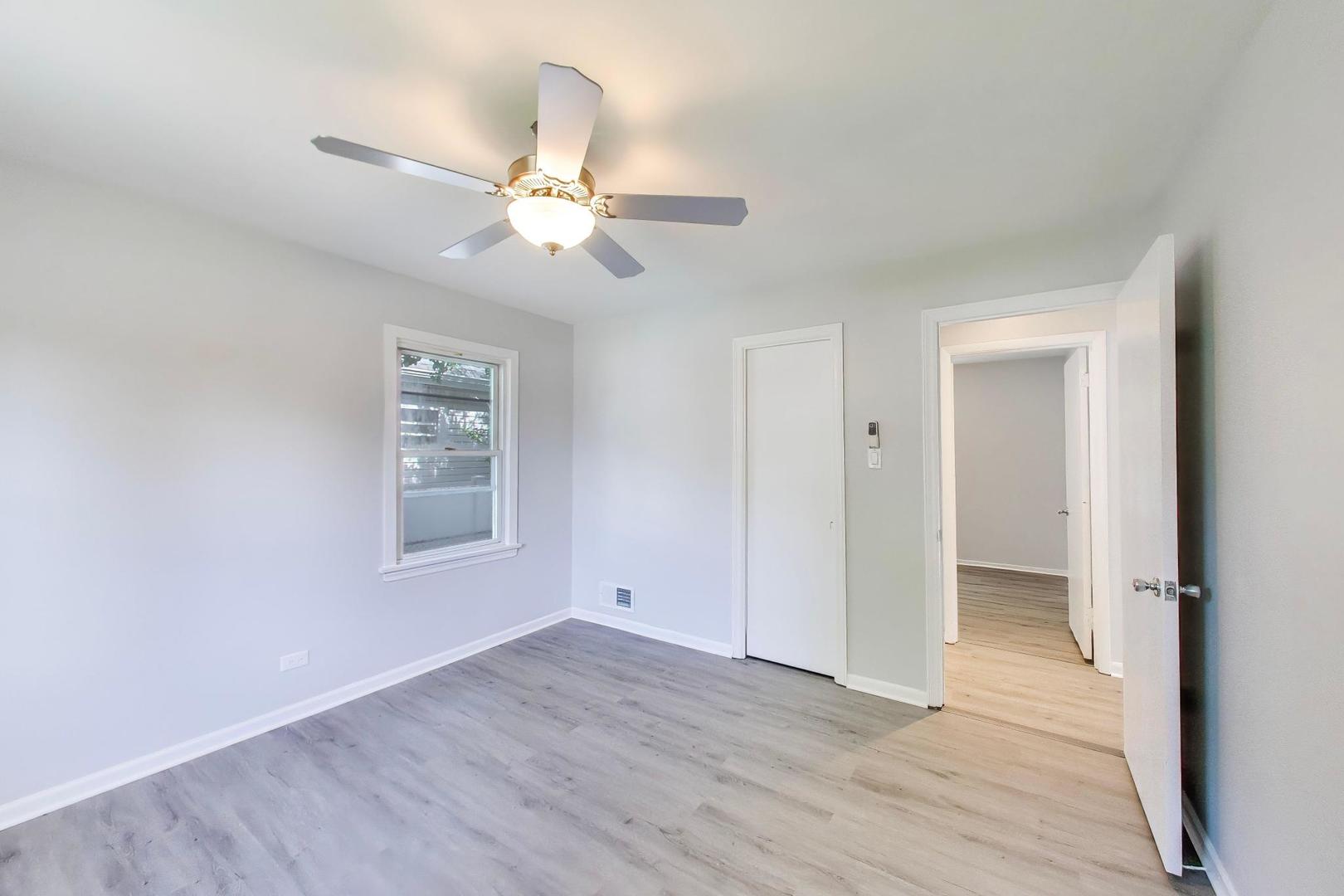 3443 Monroe Street Lansing, IL 60438 - Photo 12 of 34