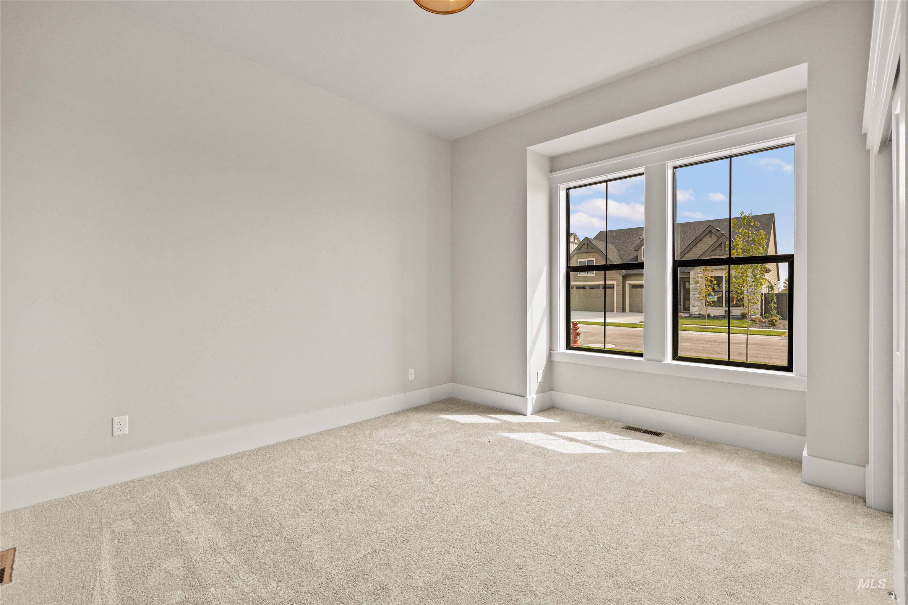 6891 South Utmost Way Meridian, ID 83642 - Photo 7 of 46