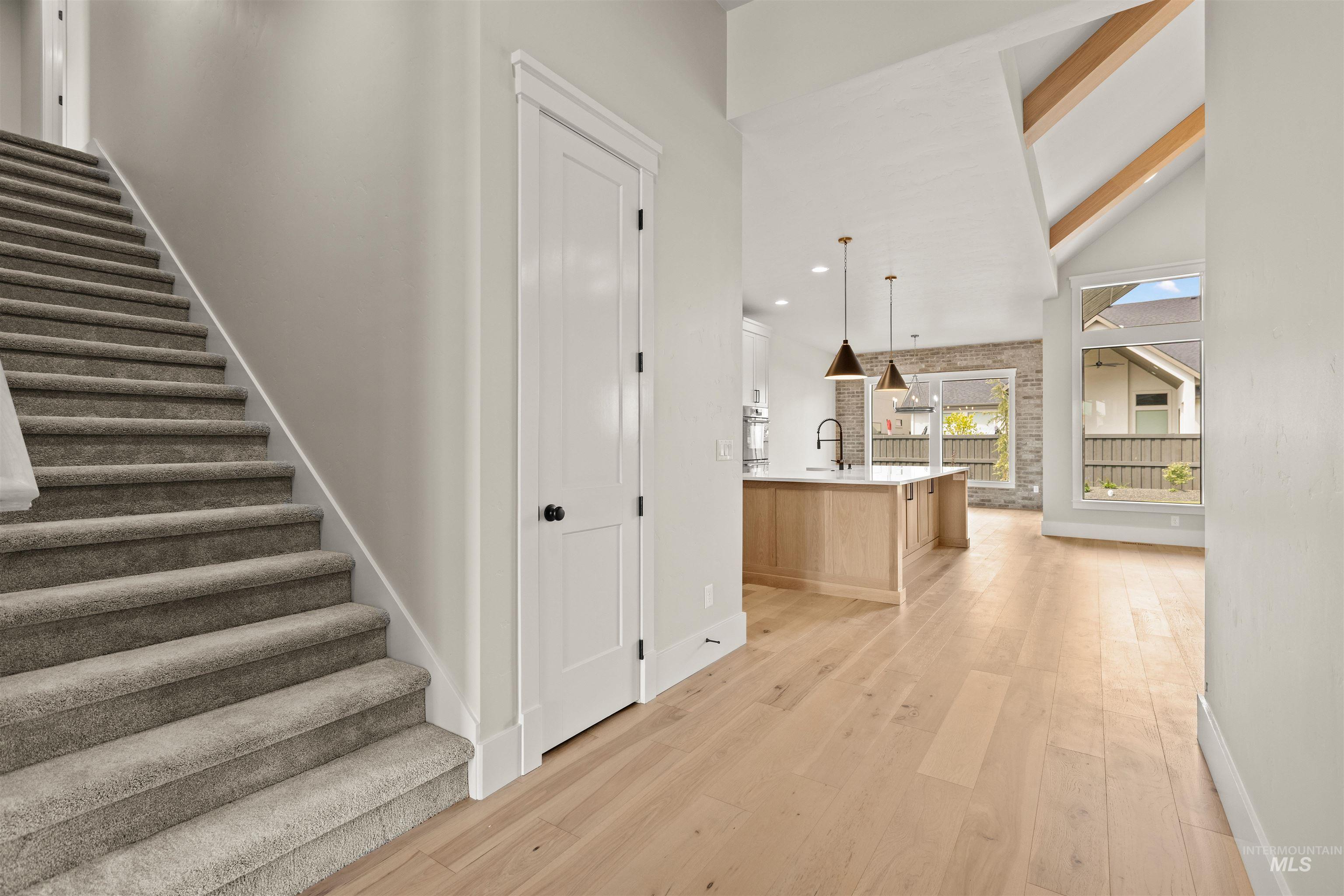 6891 South Utmost Way Meridian, ID 83642 - Photo 8 of 46