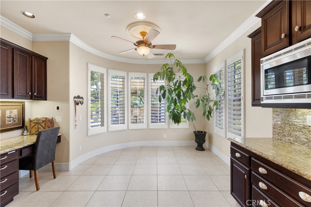 3349 Mendenaro Court Fallbrook, CA 92028 - Photo 10 of 69