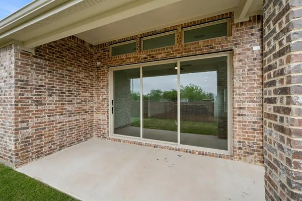 $470,765 | 3742 Ironwood Street, Midlothian, TX 76065