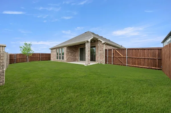 $470,765 | 3742 Ironwood Street, Midlothian, TX 76065