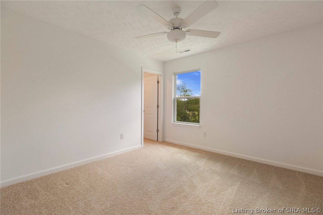 8040 Schrieber Road Floyds Knobs, IN 47119 - Photo 39 of 59