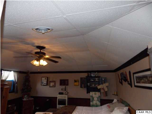 1222 Summerdean Road Middlebrook, VA 24459 - Photo 33 of 42 a view of a livingroom with furniture and chandelier fan