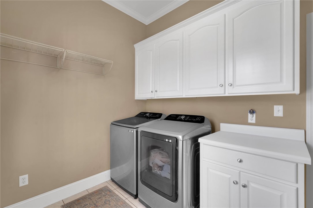 140 Parkside Drive Anderson, SC 29621 - Photo 16 of 45 Dedicated Laundry Room
