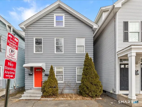 $2,200 | 191 Willow Street, Unit (FIRST FLOOR), New Haven, CT 06511