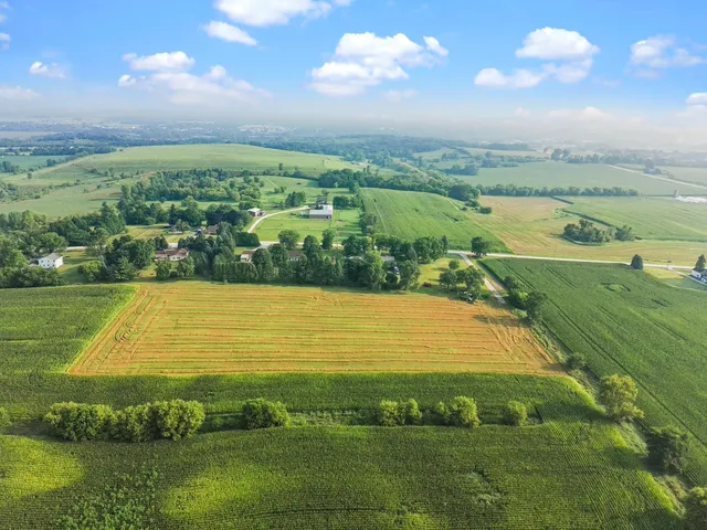 $294,900 | 5 Swoboda Road, East Troy, WI 53120